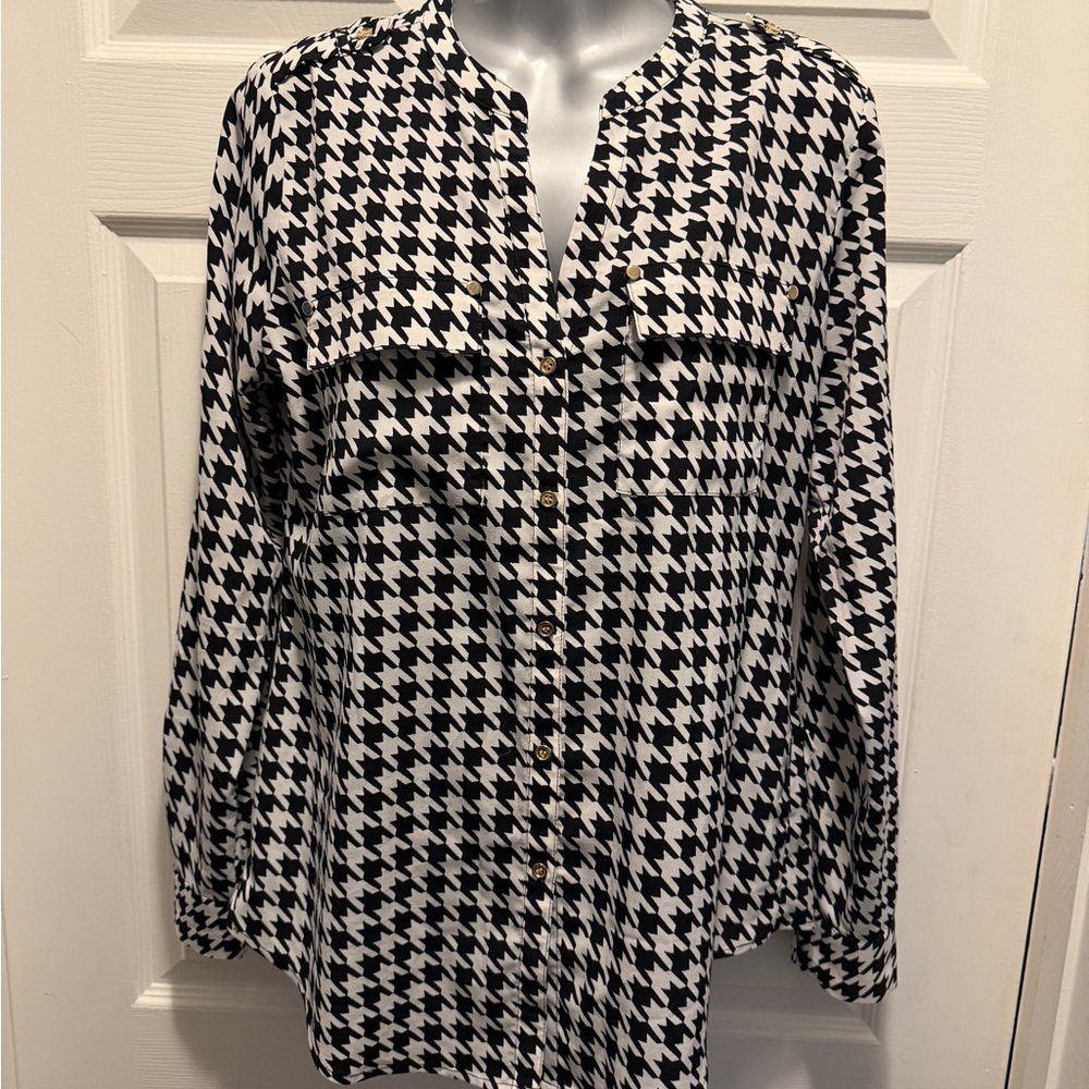 Charter Club Black & White Houndstooth Button-Front Blouse